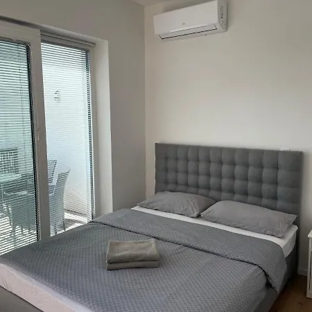 Aparthotel M G S Deluxe Studios Ljubljana Ljubljana